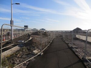 NO4029 : Pavement, Dundee Waterfront