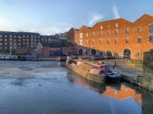 SJ9398 : Ashton Canal, Portland Basin