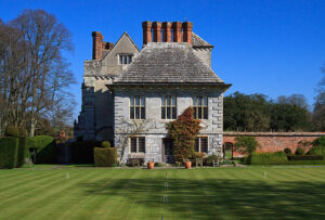 SU0513 : Cranborne Manor