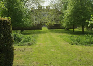 SU0513 : Cranborne Manor House