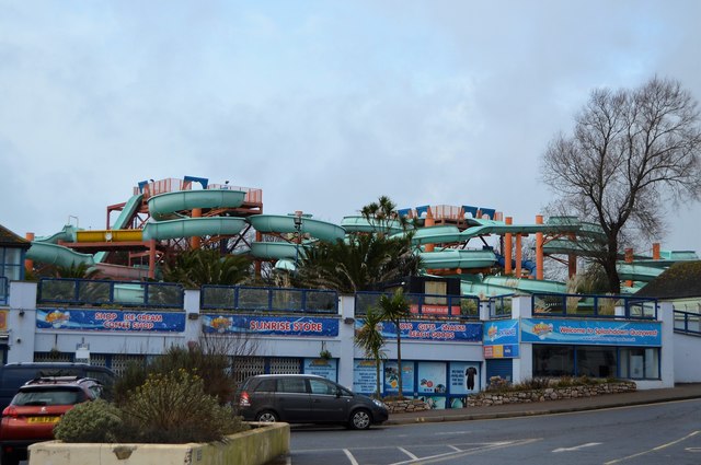 SX8959 : Splashdown Quaywest