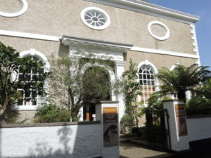 SY3492 : Dinosaur museum in the Jurassic lands