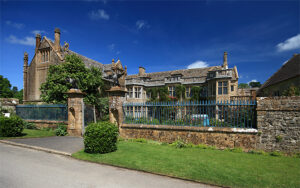 SY5099 : Mapperton Manor House