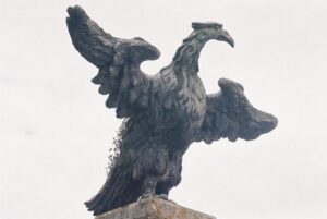 SY5099 : Mapperton: eagle detail
