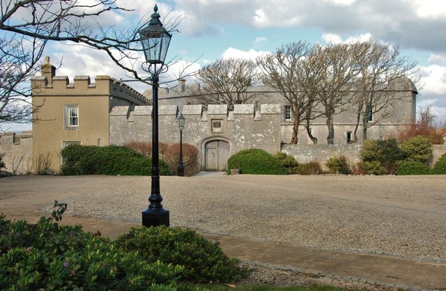 SY6874 : Portland Castle