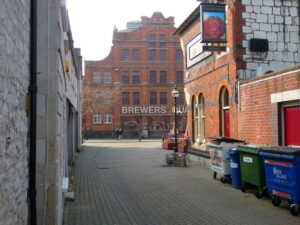 SY6878 : Weymouth - Brewers Quay