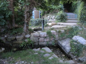 SY6971 : Church Ope Cove spring