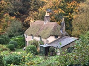 SY7292 : Hardy's Cottage