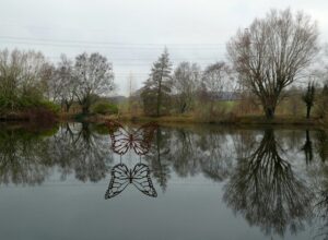 SY7891 : Sculpture by the lakes - Butterfly and trees