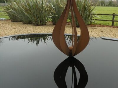 SY7891 : Sculpture by the lakes - Reflected sculpture next to car park