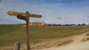 SY8180 : Signpost near Durdle Door car park, Lulworth Estate