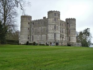 SY8582 : Lulworth Castle and grounds [5]