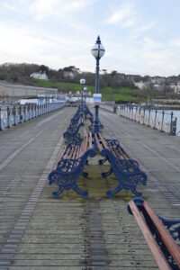 SZ0378 : Benches, Swanage Pier