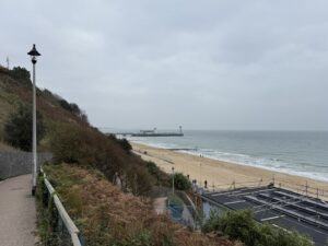 SZ0890 : Bournemouth beach and pier from the West Cliff