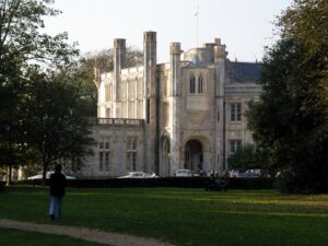 SZ2093 : Highcliffe Castle