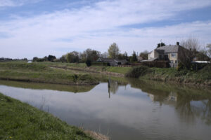 TF2121 : Where waters meet