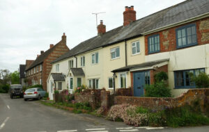 ST6904 : Old Henley Cottages