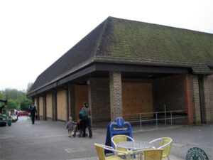 ST8806 : Former Safeway store, Blandford Forum