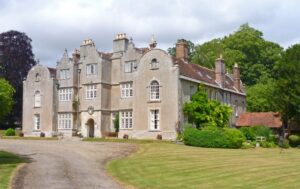 SU0611 : Edmondsham House