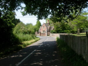 SU0611 : Edmondsham House, lodge