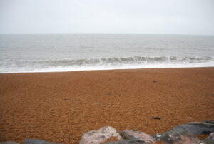 SY4191 : Beach, Seatown