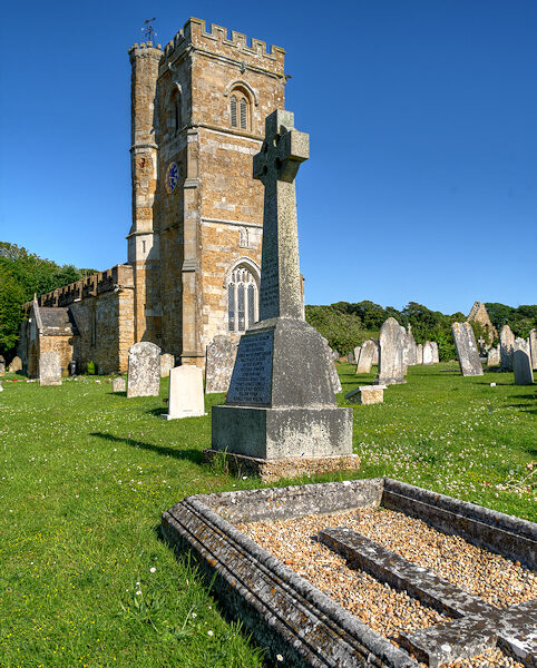 SY5785 : Abbotsbury War Memorial and Parish Church