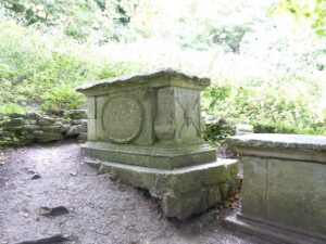 SY6971 : Pirate's Grave, Church Ope Cove, Portland