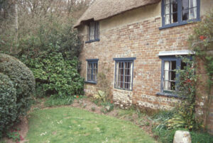 SY7292 : Hardy's Cottage