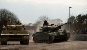 SY8288 : Centurion Tank