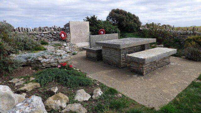 SY9576 : Royal Marines Memorial