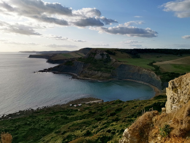 SY9576 : View towards Chapman's Pool and Houns-tout cliff from Emmetts Hill