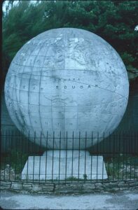 SZ0377 : The Great Globe, Durlston Country Park