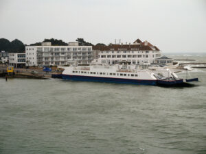 SZ0387 : Chain Ferry at Sandbanks
