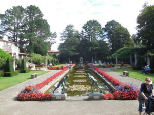 SZ0589 : Italian Garden, Compton Acres