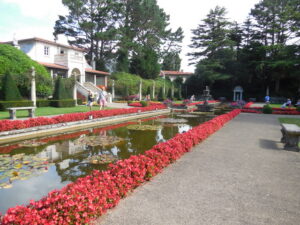 SZ0589 : Italian Gardens, Compton Acres