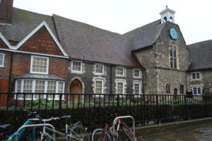 TR1457 : Canterbury Museum